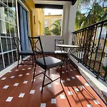 Tranquilo, Aldea Del Mar