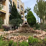 Tranquilo, Aldea Del Mar